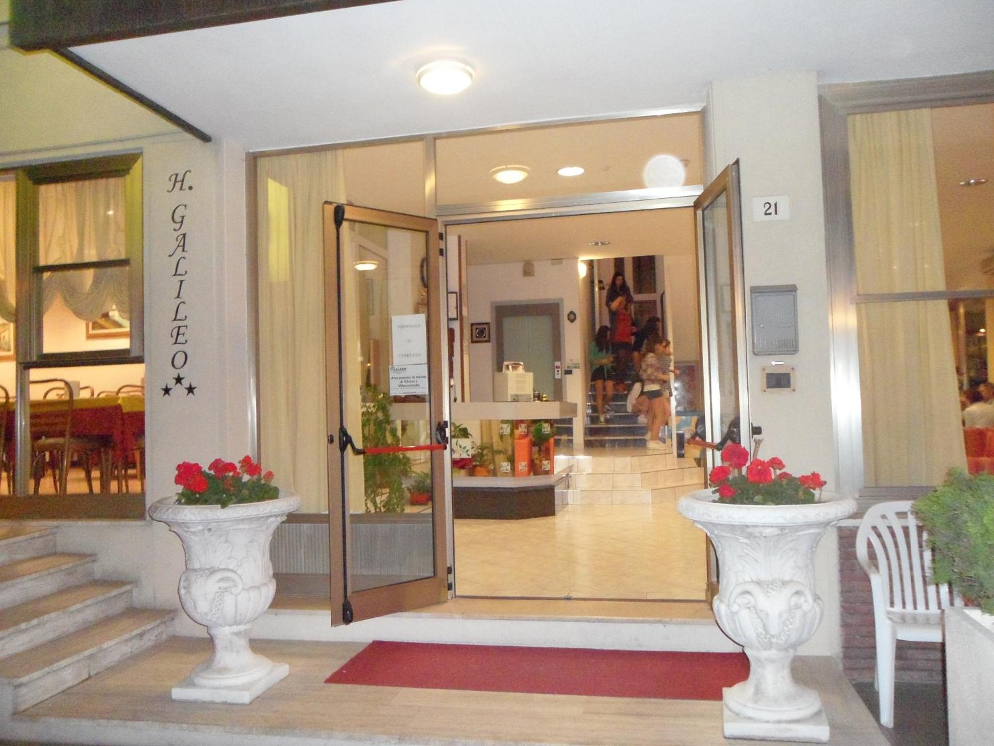 Hotel Galileo Ρίμινι Εξωτερικό φωτογραφία